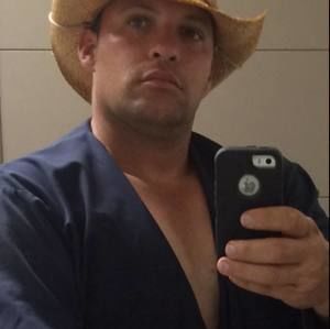 Meet your Posher, Johany